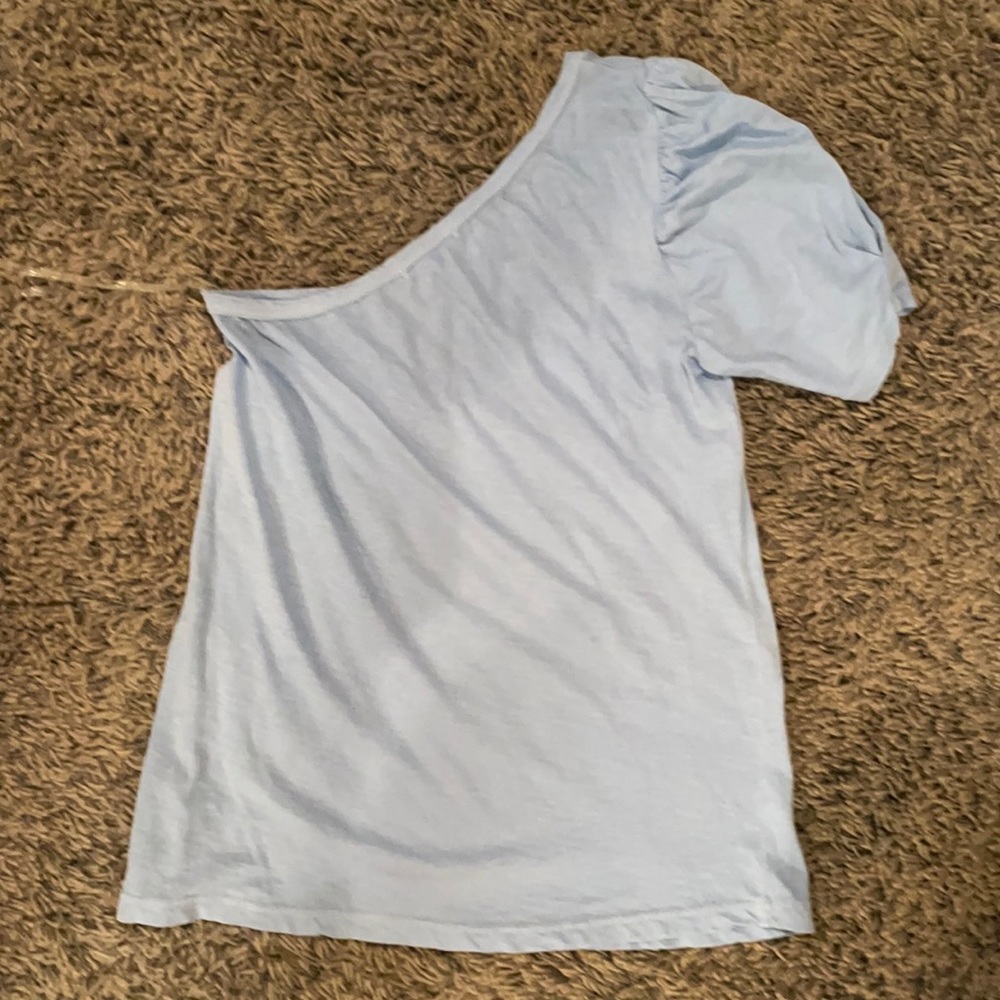 NWT Sundry one shoulder tee in pale blue. Sz S . Puffy short sleeve. CUTE!